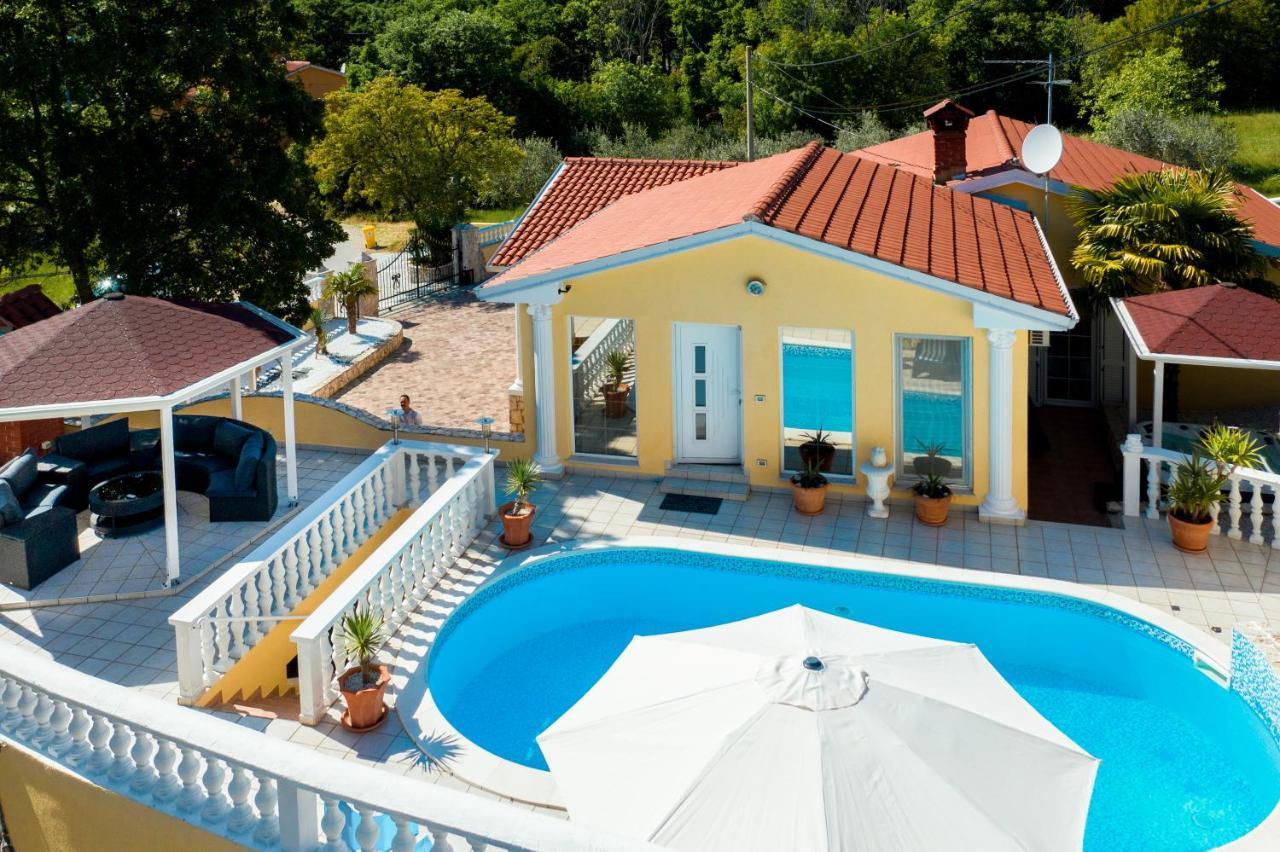 Villa Katarina Лабин Екстериор снимка